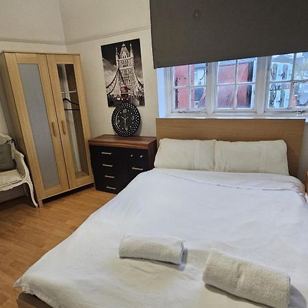 London Edgware Station Apartment Εξωτερικό φωτογραφία