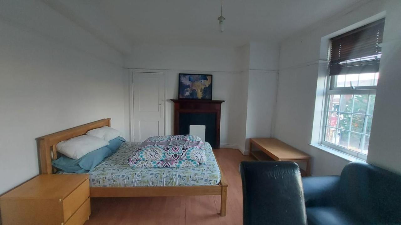 London Edgware Station Apartment Εξωτερικό φωτογραφία