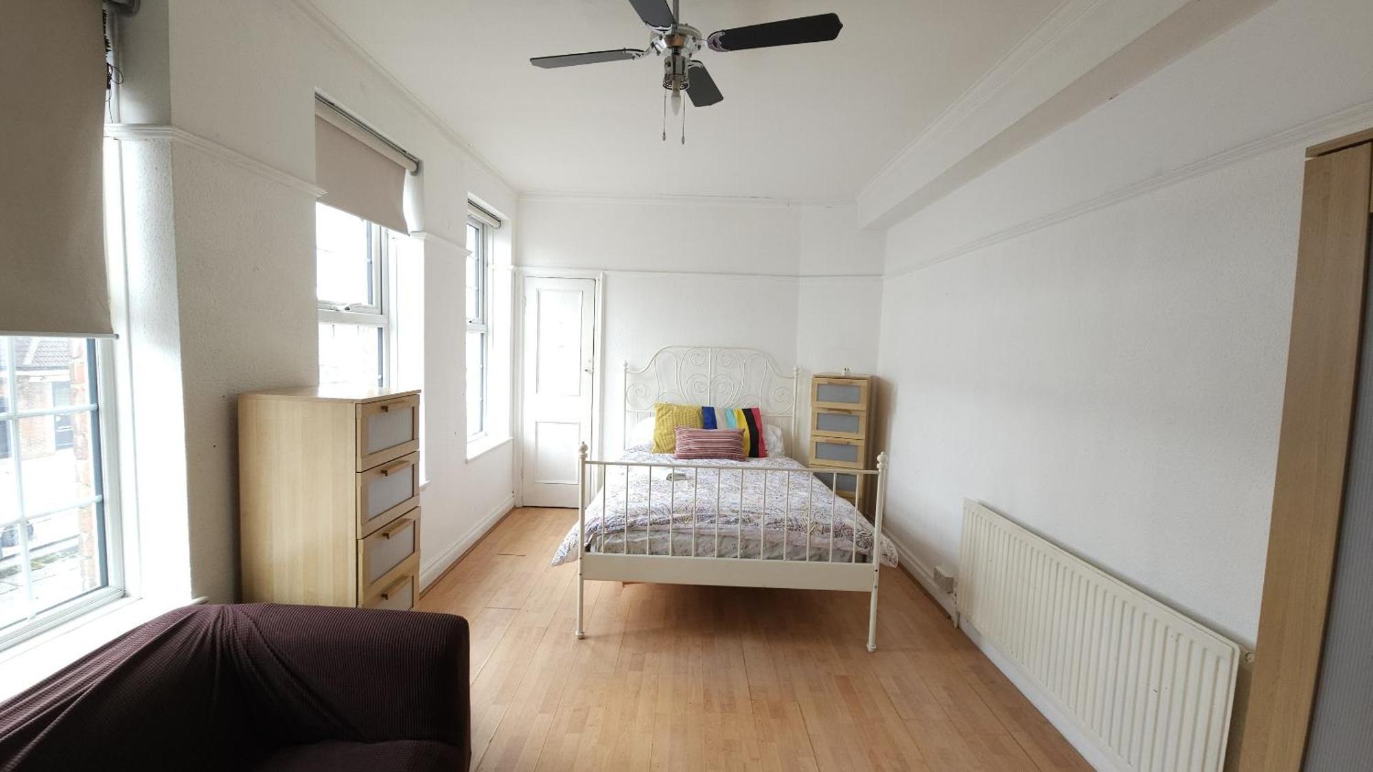 London Edgware Station Apartment Εξωτερικό φωτογραφία